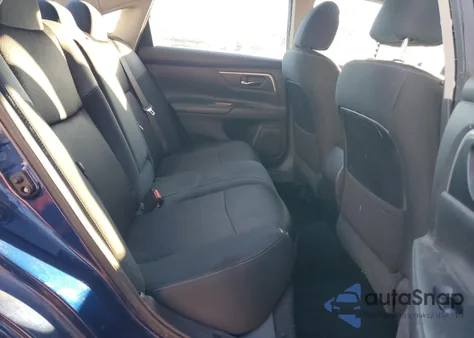 2018 Nissan Altima 2.5 z USA, uszkodzony, nr VIN 1N4AL3AP5JC121475